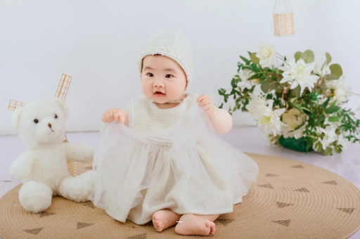 永春宝宝在妈妈肚子里